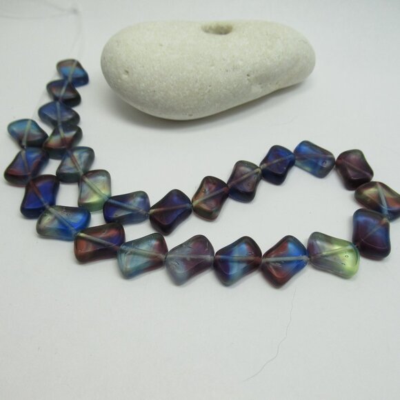 UG Czech glass beads - Picture 10 of 10